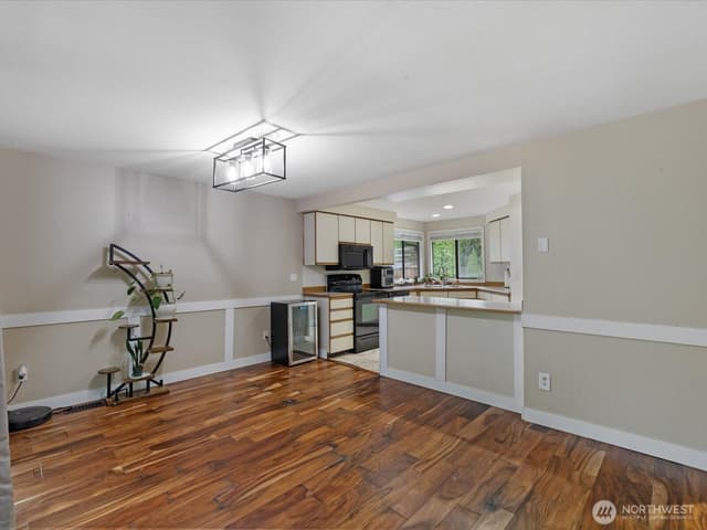 Property photo for 1726 174th Place SE, Bothell photo 5
