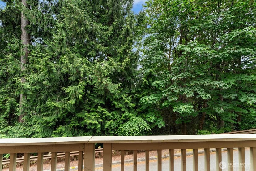 Property photo for 2161 NW Boulder Way Drive, Issaquah photo 7