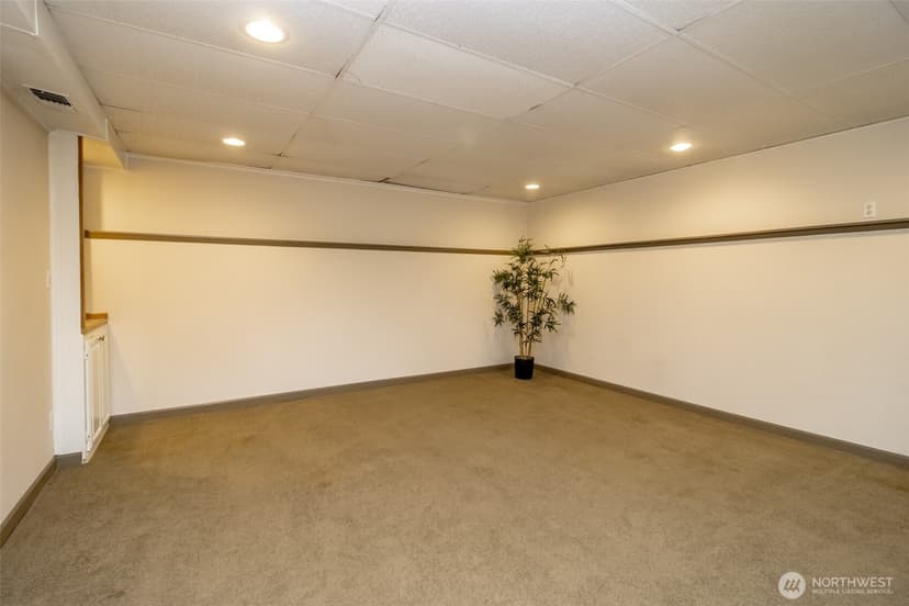 Property photo for 32624 35th Avenue SW, Federal Way photo 36
