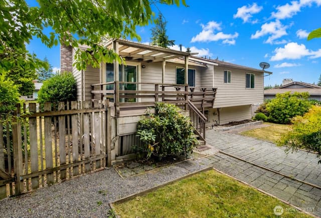 Property photo for 32624 35th Avenue SW, Federal Way photo 5