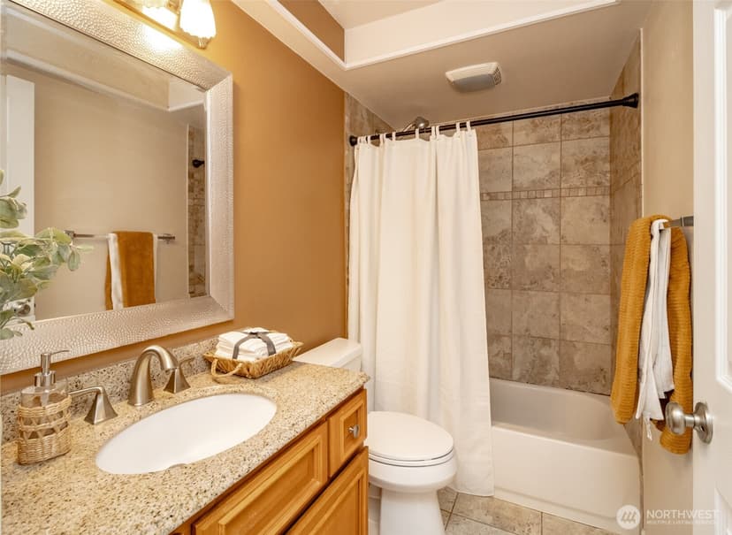 Property photo for 32624 35th Avenue SW, Federal Way photo 25