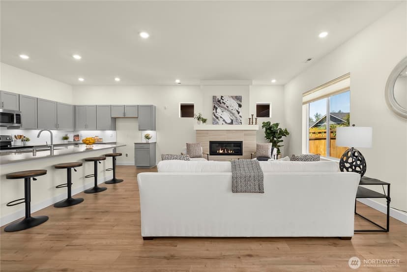 Property photo for 18011 150th Street E, Bonney Lake photo 7