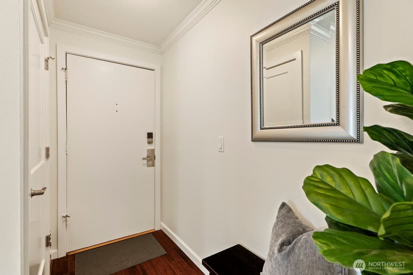 Property photo for 733 Lake Street S #301, Kirkland photo 10