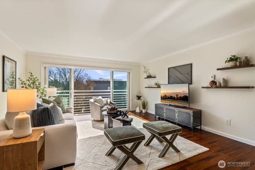 Property photo for 733 Lake Street S #301, Kirkland photo 16