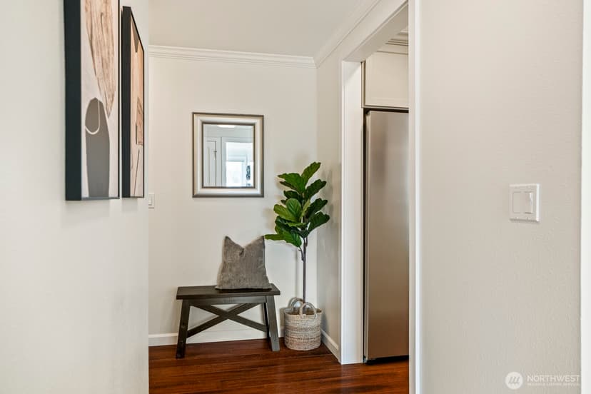 Property photo for 733 Lake Street S #301, Kirkland photo 26