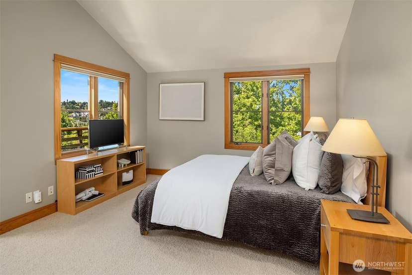 Property photo for 3824 Evanston Avenue N #11, Seattle photo 20