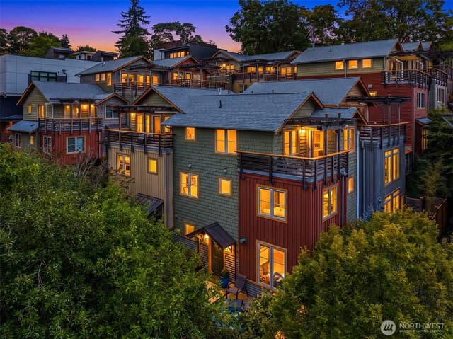 Property photo for 3824 Evanston Avenue N #11, Seattle
