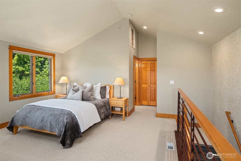 Property photo for 3824 Evanston Avenue N #11, Seattle photo 21
