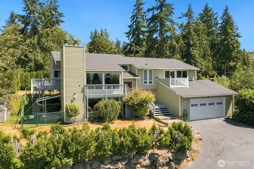 Property photo for 10129 63rd Place W, Mukilteo