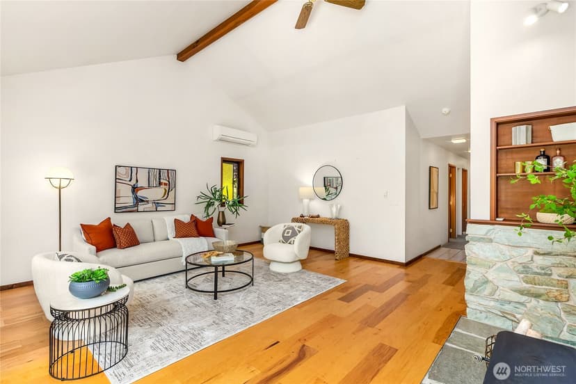 Property photo for 676 Park Avenue NE, Bainbridge Island photo 14