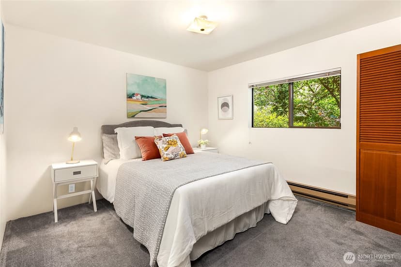 Property photo for 676 Park Avenue NE, Bainbridge Island photo 27