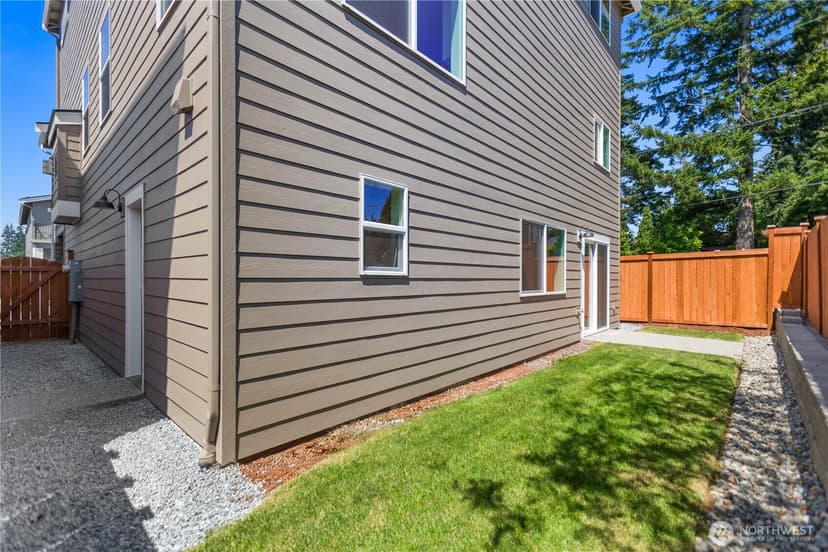 Property photo for 22001 81st Place W, Edmonds photo 29