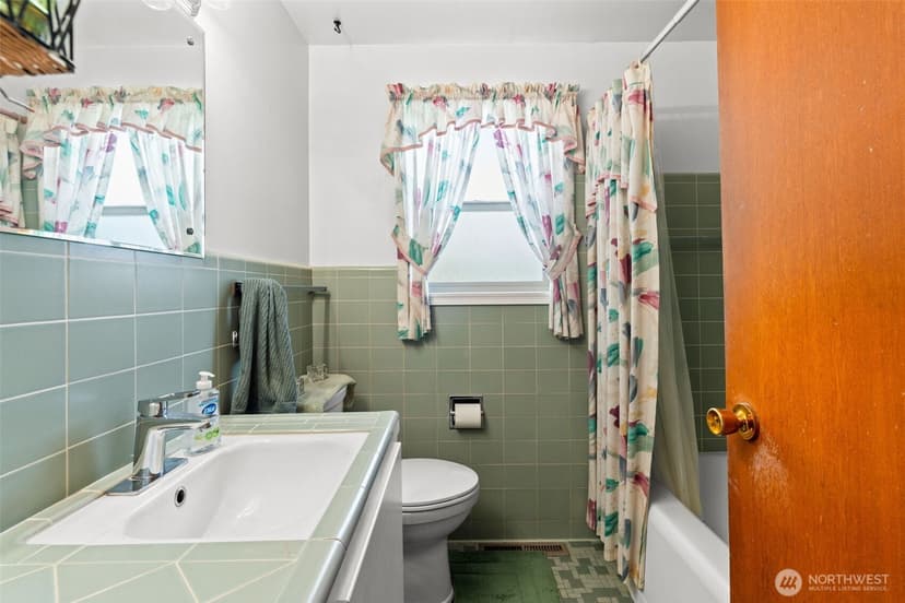 Property photo for 4817 N 22nd Street, Tacoma photo 25