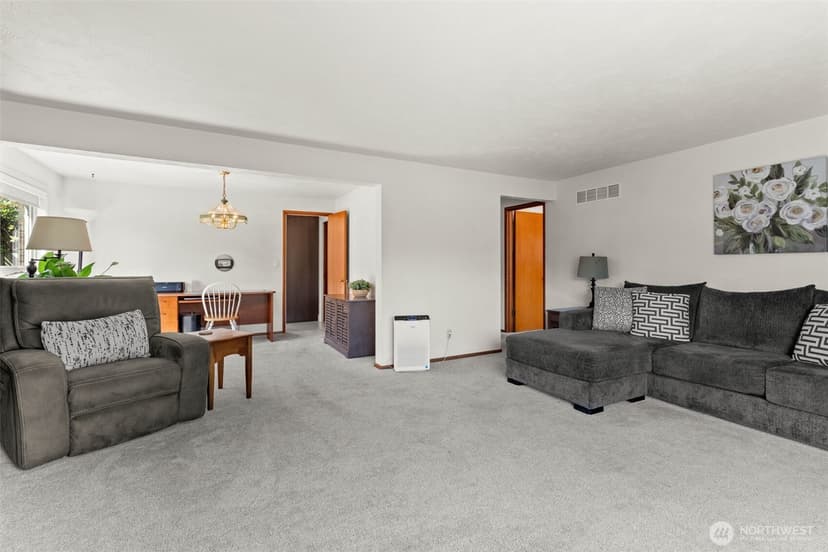 Property photo for 4817 N 22nd Street, Tacoma photo 6