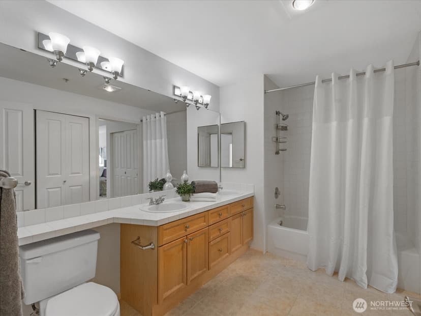 Property photo for 2244 132nd Avenue SE #B214, Bellevue photo 12
