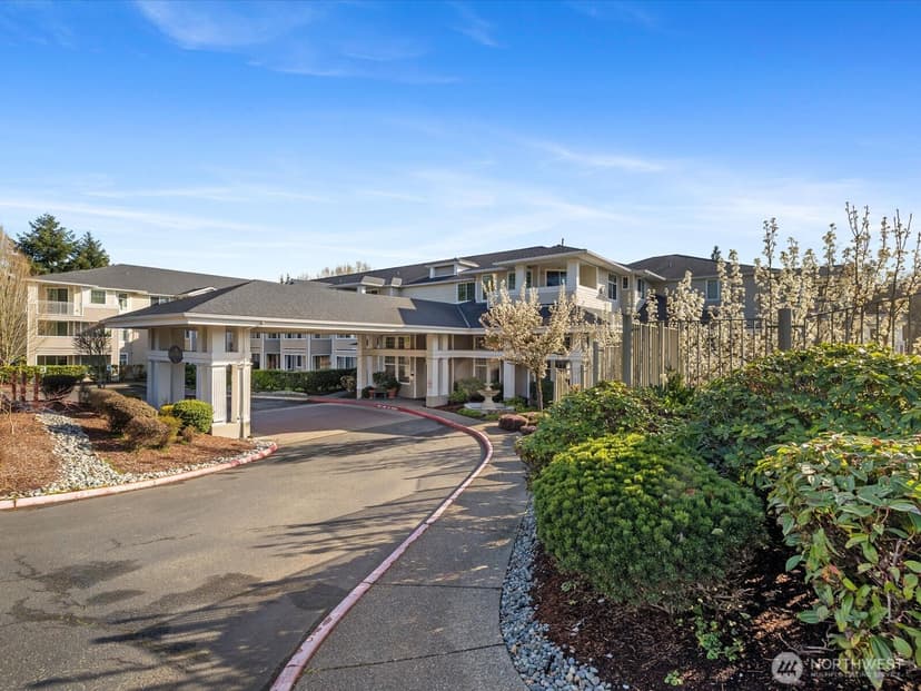 Property photo for 2244 132nd Avenue SE #B214, Bellevue photo 27