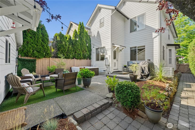 Property photo for 34743 SE Ridge Street, Snoqualmie photo 23