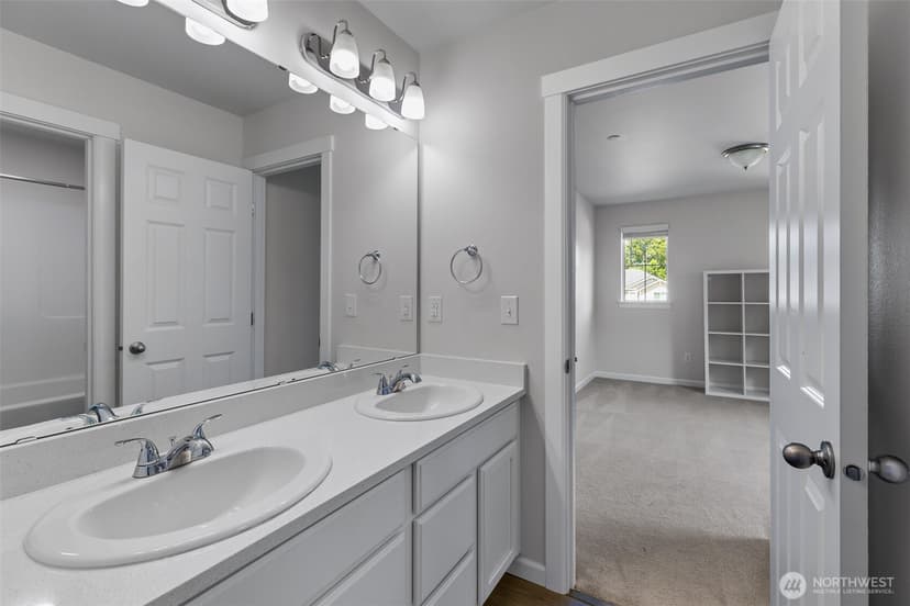 Property photo for 1108 25th Avenue Ct SW, Puyallup photo 31