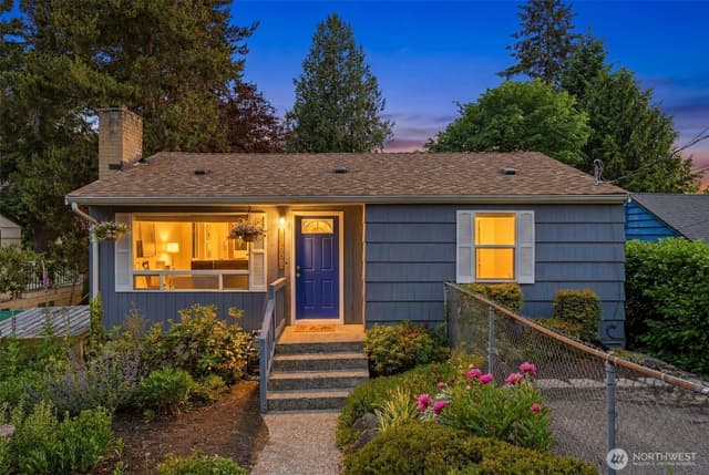 Property photo for 15839 15th Avenue NE, Shoreline