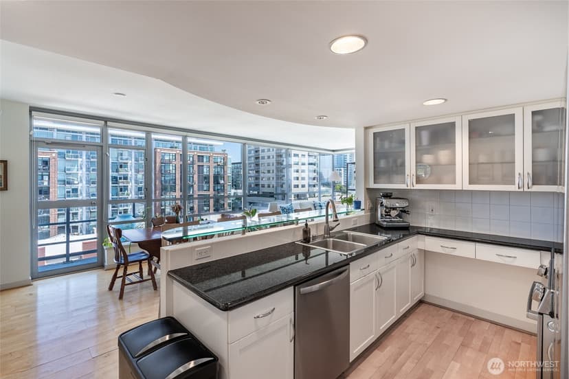 Property photo for 2929 1st Avenue #1219, Seattle photo 6