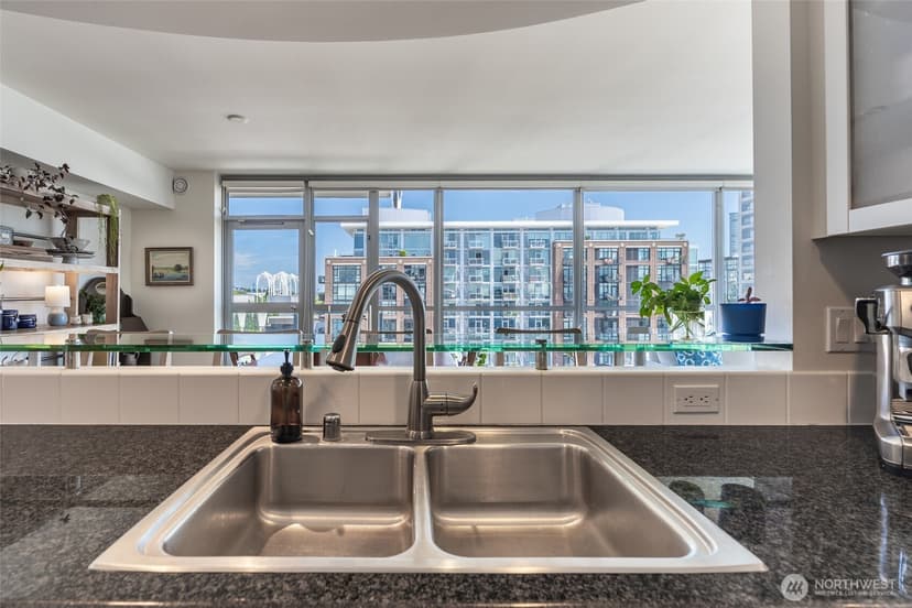 Property photo for 2929 1st Avenue #1219, Seattle photo 10