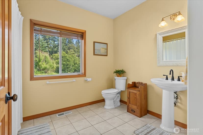 Property photo for 7804 S Lake Stevens Road, Lake Stevens photo 19