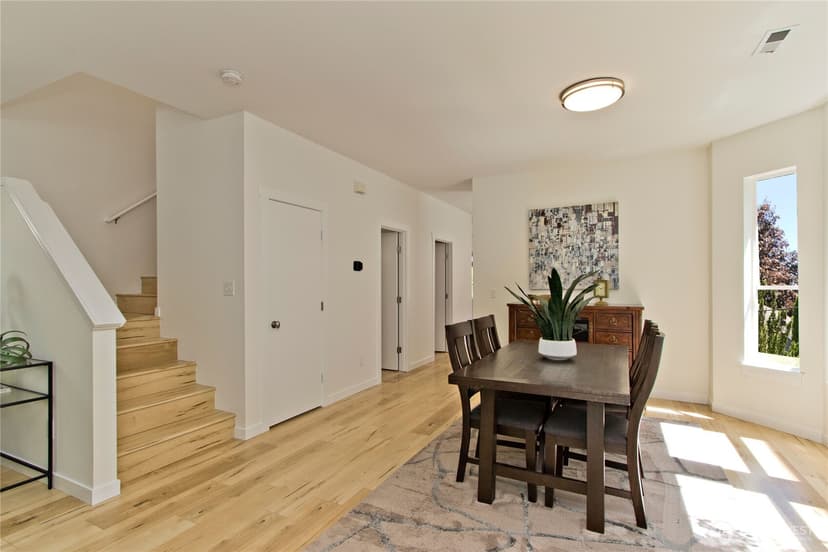 Property photo for 34702 SE Kinsey Street, Snoqualmie photo 5