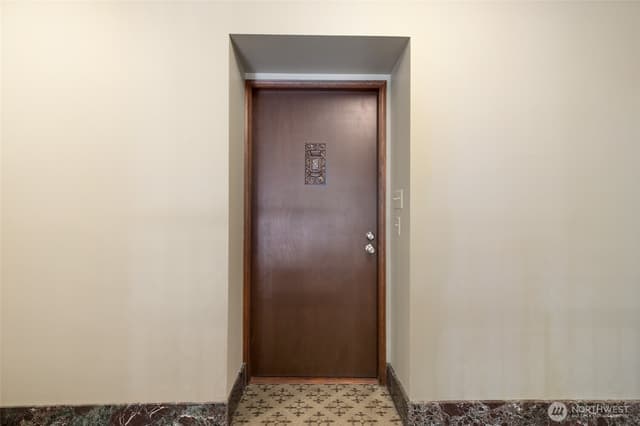 Property photo for 1017 Minor Avenue #205, Seattle photo 4