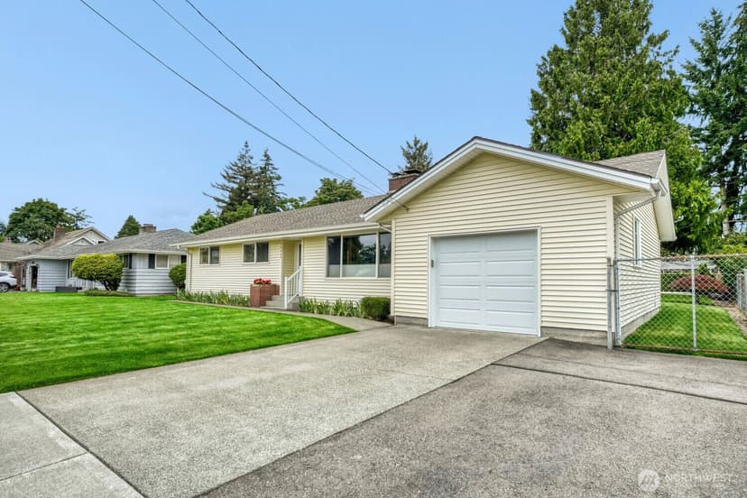 Property photo for 16640 40th Avenue S, SeaTac photo 3