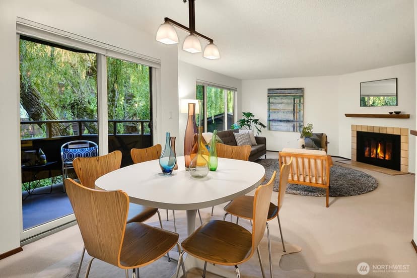 Property photo for 2300 NE 89th Street #2304, Seattle photo 7