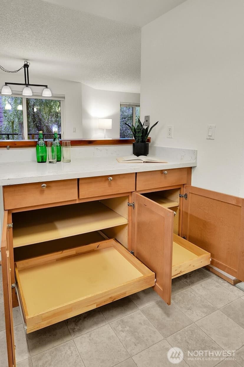 Property photo for 2300 NE 89th Street #2304, Seattle photo 13