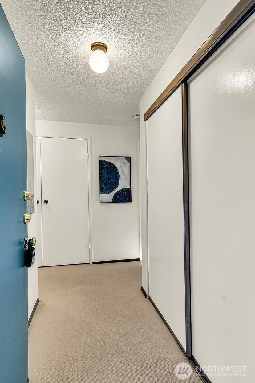 Property photo for 2300 NE 89th Street #2304, Seattle photo 19