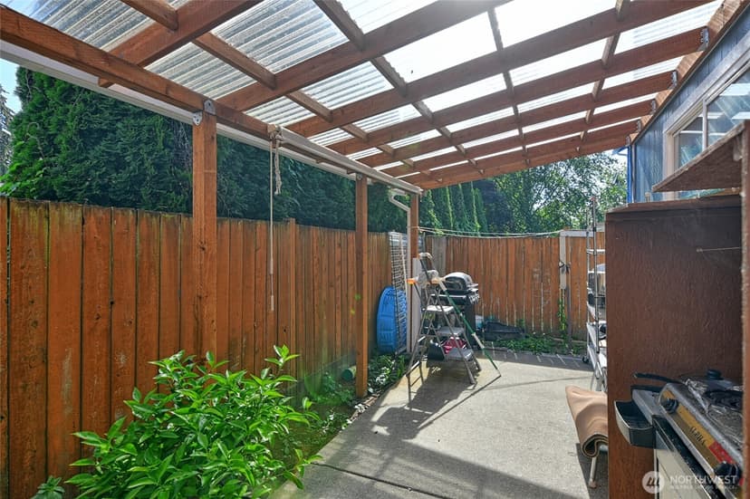 Property photo for 10523 7th Avenue W, Everett photo 17
