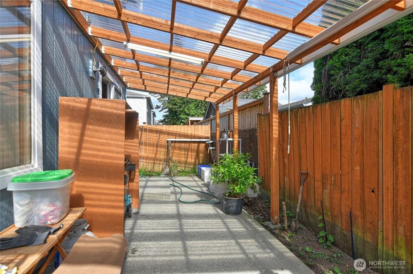 Property photo for 10523 7th Avenue W, Everett photo 18