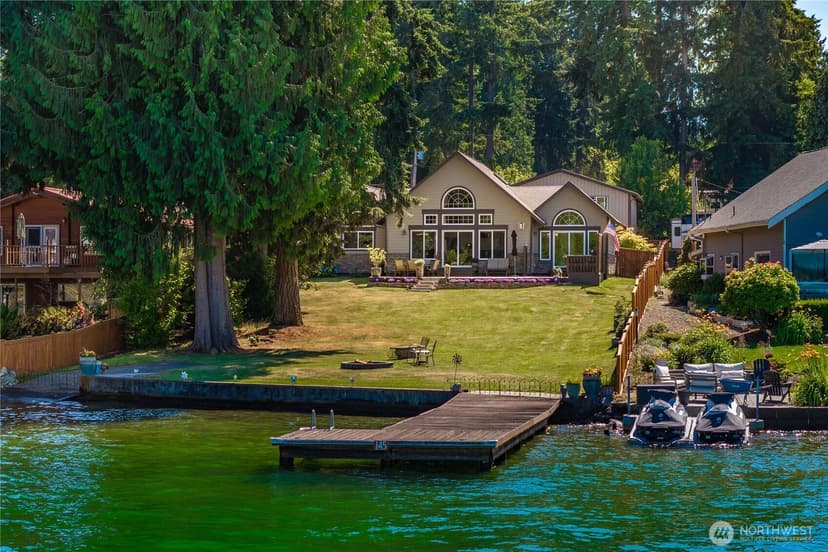 Property photo for 5419 W Tapps Drive E, Lake Tapps