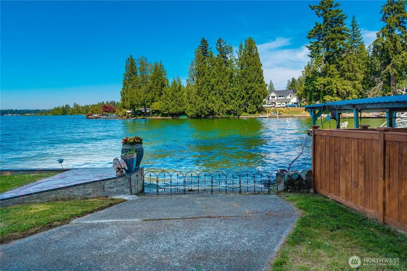 Property photo for 5419 W Tapps Drive E, Lake Tapps photo 12