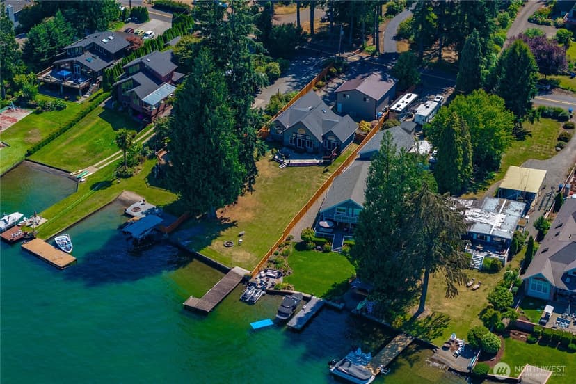 Property photo for 5419 W Tapps Drive E, Lake Tapps photo 8