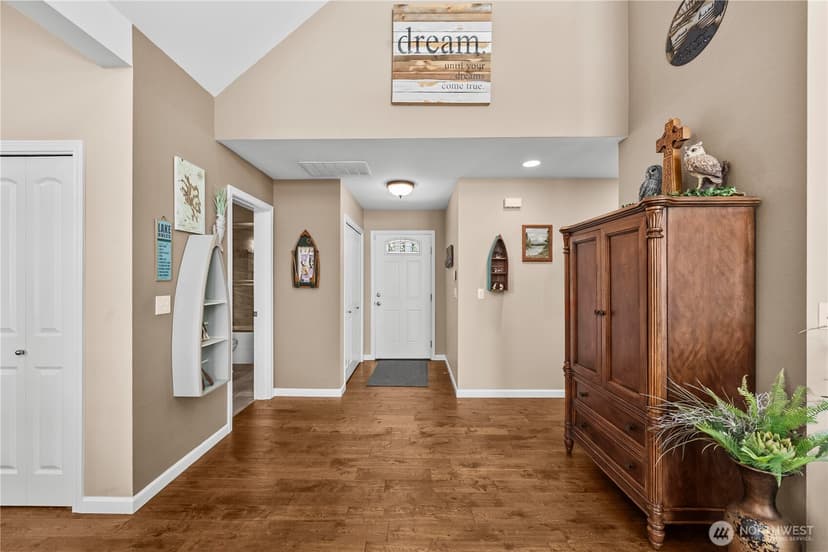 Property photo for 5419 W Tapps Drive E, Lake Tapps photo 33