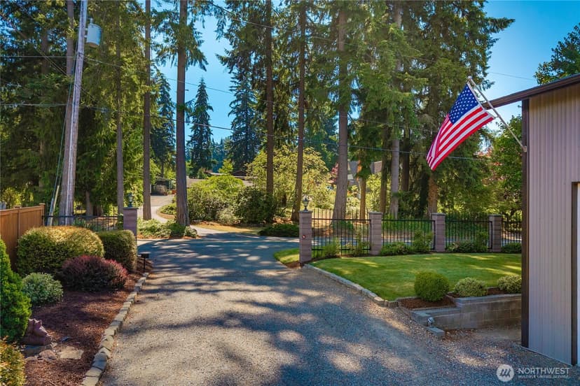 Property photo for 5419 W Tapps Drive E, Lake Tapps photo 38