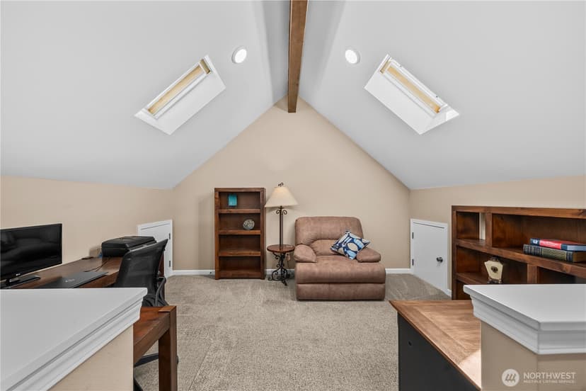 Property photo for 5419 W Tapps Drive E, Lake Tapps photo 31