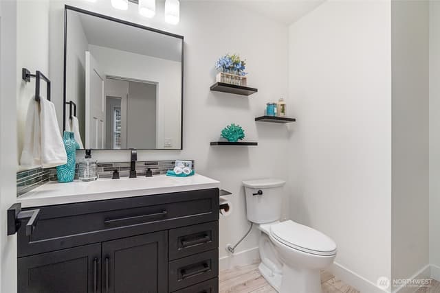 Property photo for 1848 S 312th Street, Federal Way photo 4