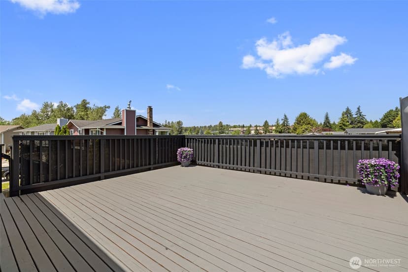 Property photo for 6423 61st Street NE, Marysville photo 6