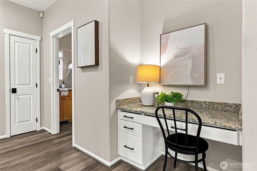 Property photo for 6602 60th Street W, University Place photo 16