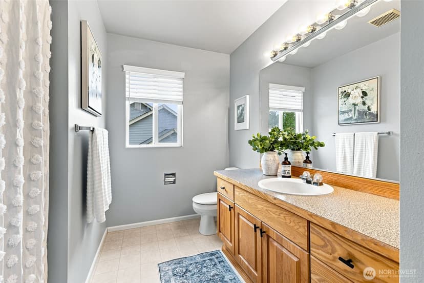 Property photo for 6602 60th Street W, University Place photo 22