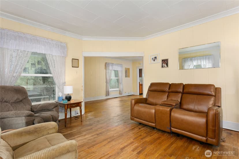 Property photo for 1424 S 45th Street, Tacoma photo 17