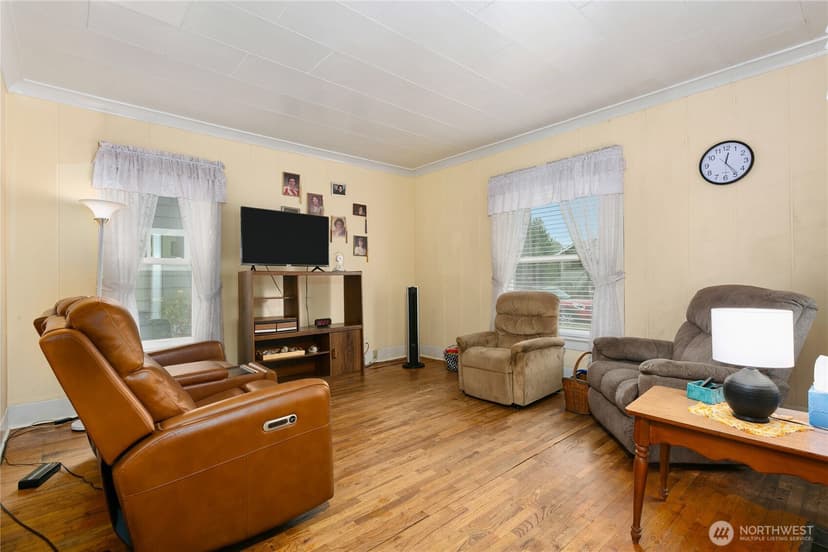 Property photo for 1424 S 45th Street, Tacoma photo 16