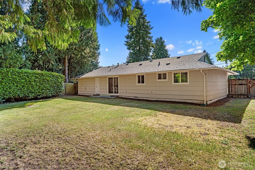 Property photo for 13110 111th Avenue NE, Kirkland photo 20