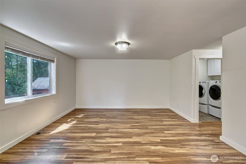 Property photo for 7812 29th Place NE, Marysville photo 11