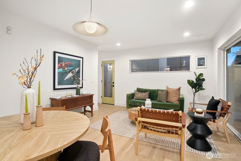Property photo for 5051 35th Avenue SW, Seattle photo 6