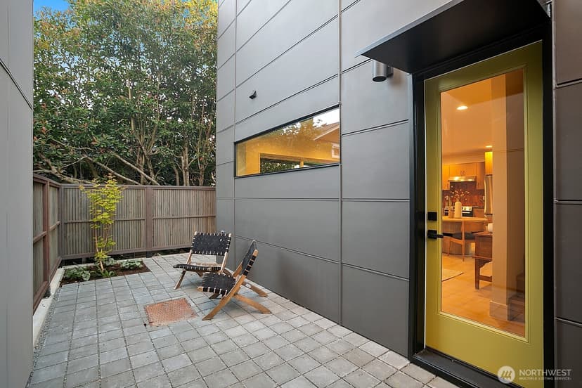 Property photo for 5051 35th Avenue SW, Seattle photo 22